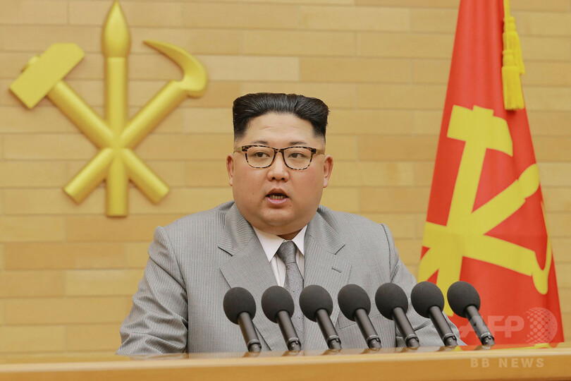 人民服ではなくスマートなスーツ 金正恩氏の服装一新に識者ら注目 写真1枚 国際ニュース Afpbb News 人民服ではなくスマートなスーツ 金正恩氏の服装一新に識者ら注目 写真1枚 国際ニュース Afpbb News