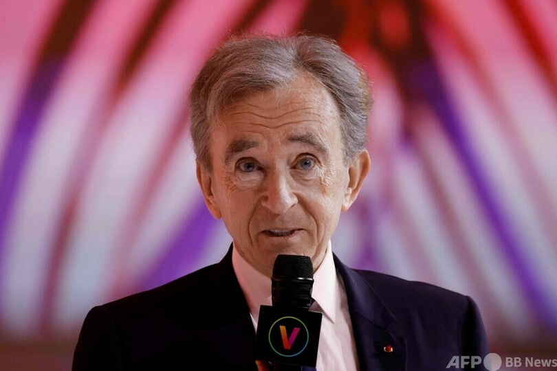 仏高級ブランド王アルノー氏、中国訪問 各地を視察