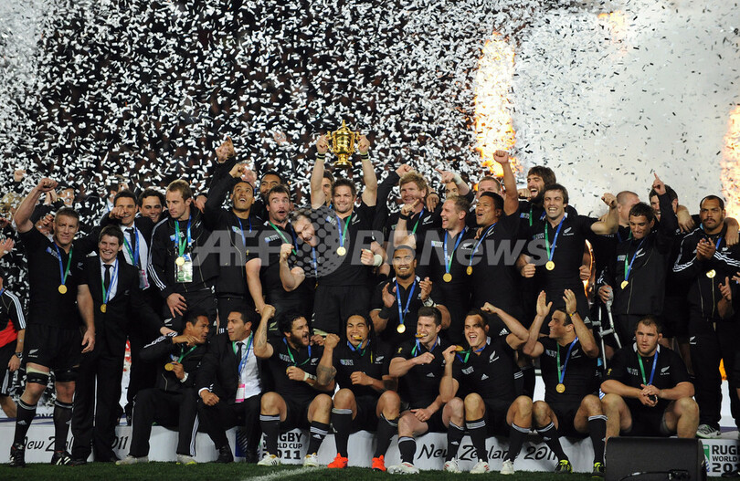 オールブラックスがフランス下し2度目の優勝飾る ラグビーw杯 写真31枚 国際ニュース Afpbb News オールブラックスがフランス下し2度目の優勝飾る ラグビーw杯 写真31枚 国際ニュース Afpbb News
