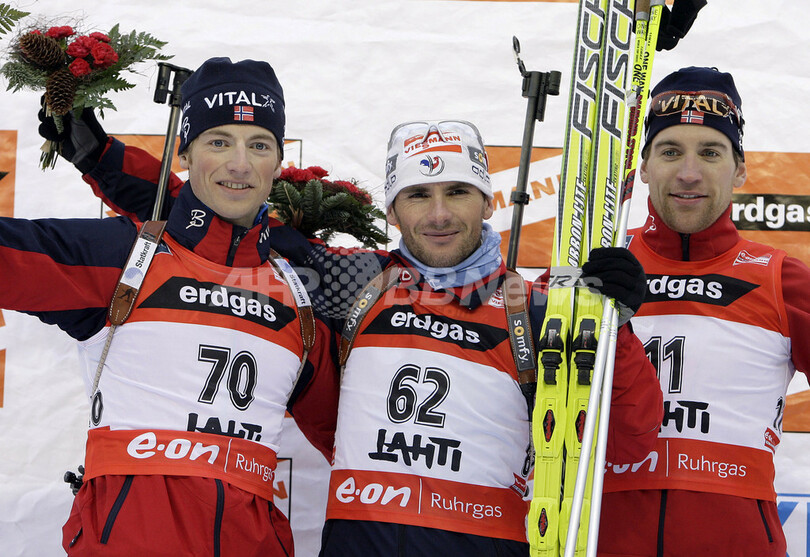 ＜バイアスロン 06-07W杯・第7戦＞男子10キロメートル・スプリント、ポワレが今季2勝目を挙げる - フィンランド