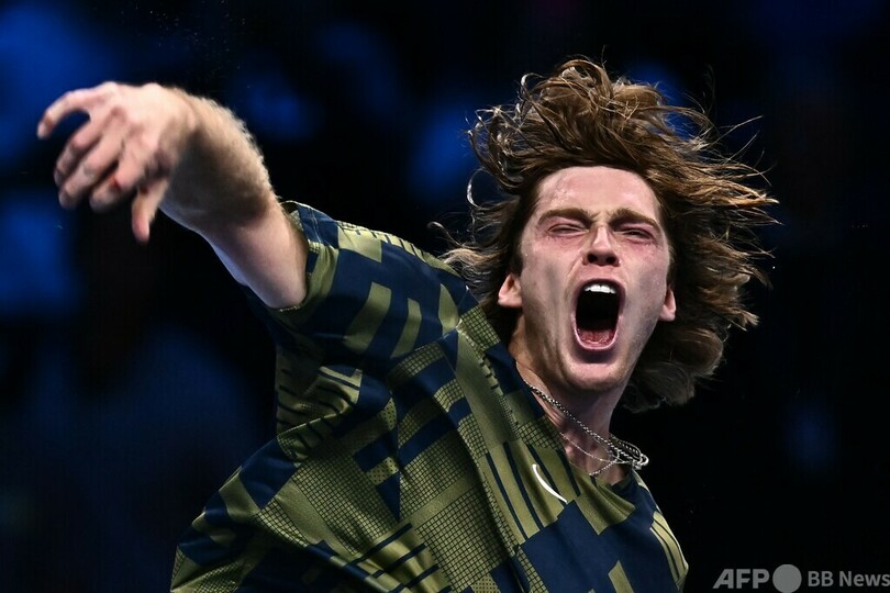 ジョコビッチ白星発進、ルブレフはメドベ撃破 ATPファイナルズ