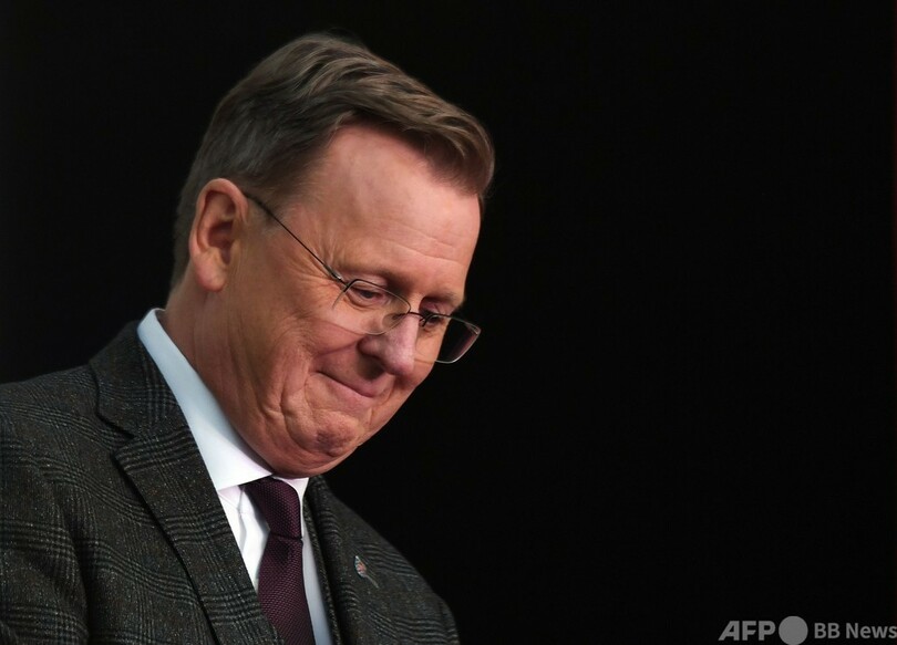 独州首相、「メルケルちゃん」とのコロナ会議中にキャンクラ