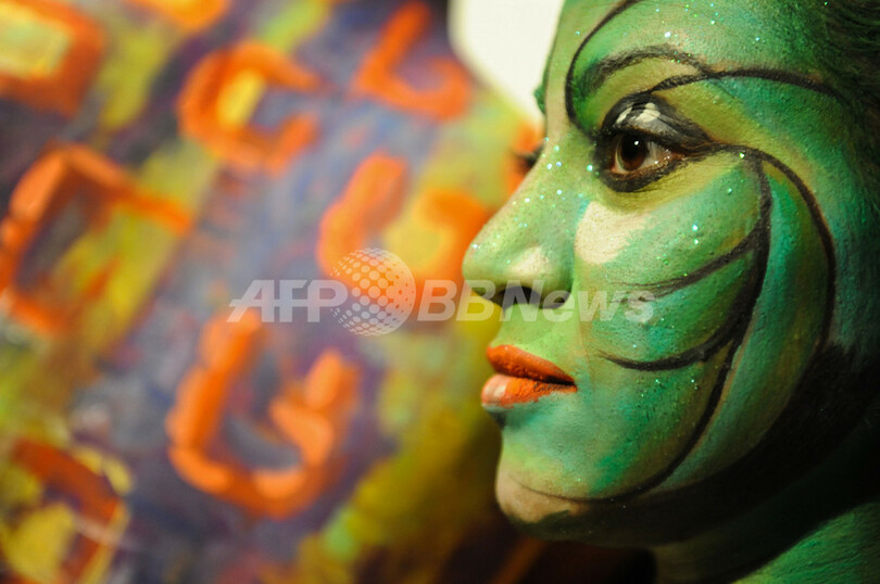 ベネズエラでボディーアートの祭典、パフォーマーが大集合