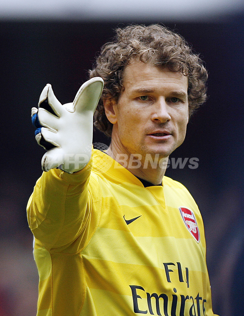 アーセナル レディングに快勝