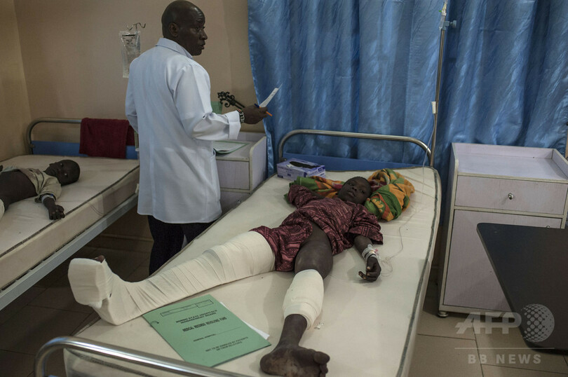 ナイジェリアの避難民キャンプ誤爆、犠牲者は少なくとも90人 MSF