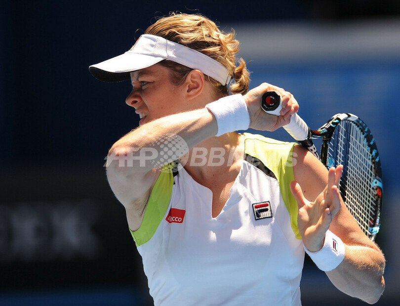 アザレンカとシャラポワが決勝進出、全豪オープン