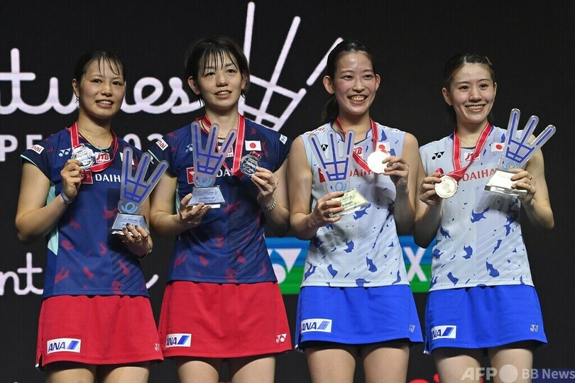 松山 志田組が女子複v 日本勢対決を制す インドネシアop 写真5枚 国際ニュース Afpbb News 松山 志田組が女子複v 日本勢対決を制す インドネシアop 写真5枚 国際ニュース Afpbb News