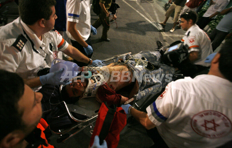 テルアビブの同性愛者支援施設で銃乱射、2人死亡