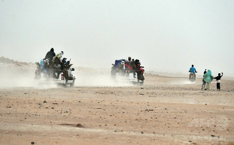 砂漠に子どもら34人の遺体、密入国業者が置き去りか ニジェール