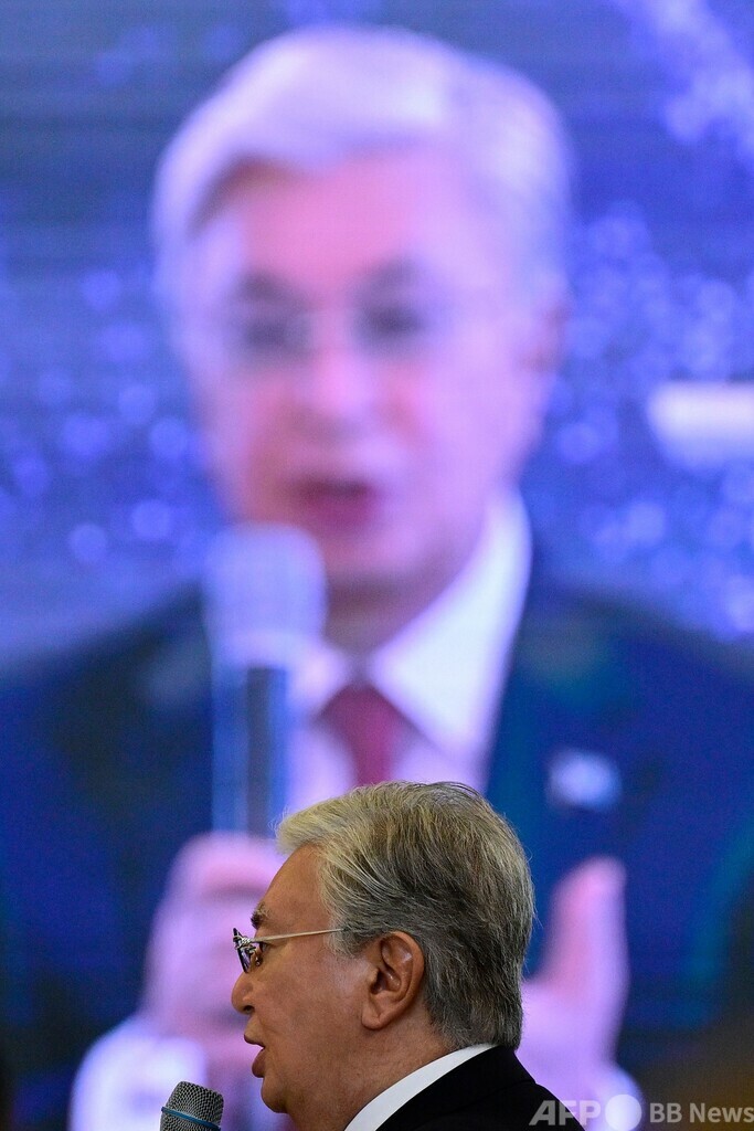 ロシアの制裁逃れ支援せず カザフ大統領
