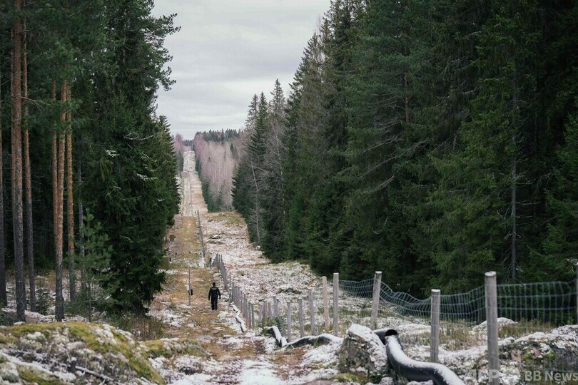 フィンランド、ロシア国境にフェンス建設開始