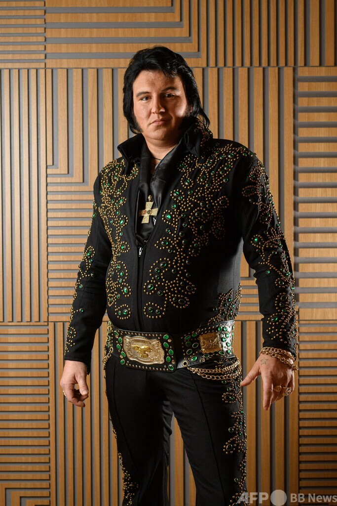 目指せ成り切りキング！ 英で「欧州エルビス選手権」