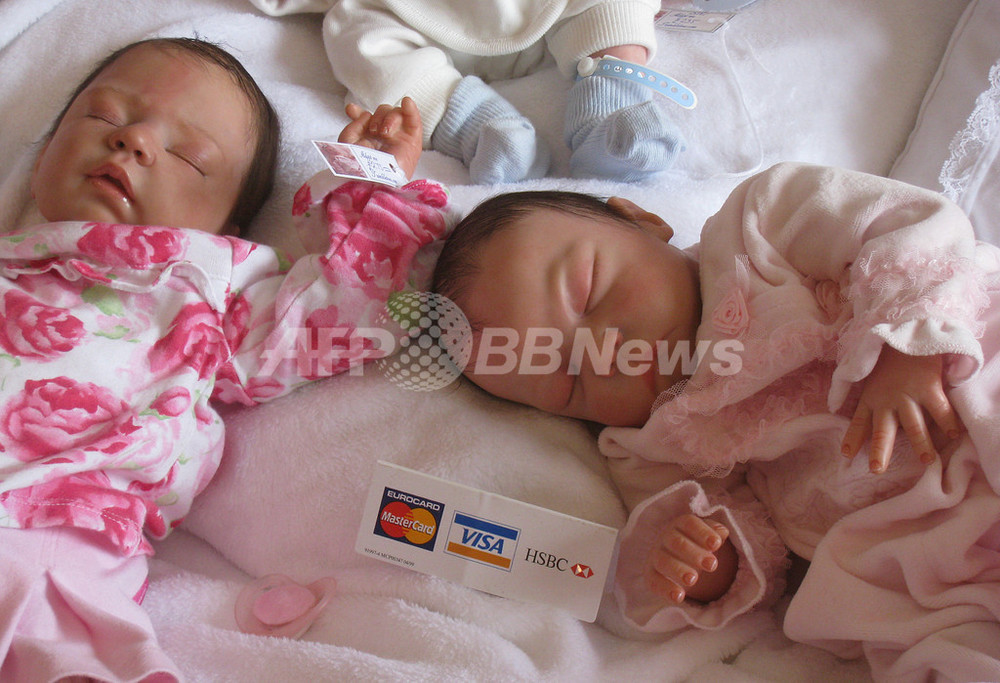 リアルな赤ちゃん人形 わが子失った母親に静かなブーム 写真4枚 国際ニュース Afpbb News