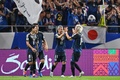 2026年サッカーW杯北中米大会アジア最終予選、グループC、日本対中国。得点を喜ぶ前田大然（中央、2024年9月5日撮影）。(c)Yuichi YAMAZAKI / AFP