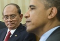 米ワシントンD.C.（Washington D.C.）のホワイトハウス（White House）で会談するテイン・セイン（Thein Sein）ミャンマー大統領（左）とバラク・オバマ（Barack Obama）米大統領（2013年5月20日撮影）。(c)AFP/Saul LOEB