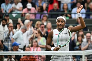 ガウフ快勝で3回戦へ サッカリらも順当勝ち ウィンブルドン 写真7枚