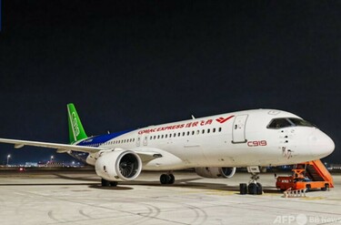 中国産大型旅客機C919がUAE到着 ドバイ航空ショーで披露 写真1枚 国際