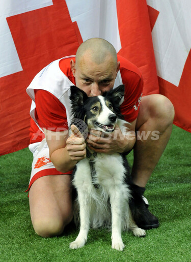 犬の障害物競技世界選手権、スイス代表ボーダーコリーが優勝 写真3枚