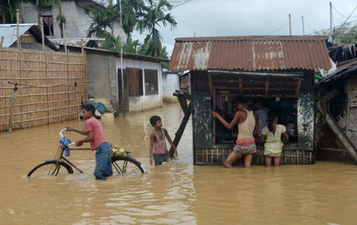 地球温暖化で貧困層1億人増加、2030年までに 世銀予測