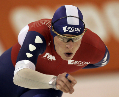 ＜ISU世界スピードスケート距離別選手権2007＞クラマー 男子5000メートルで優勝を飾る - 米国