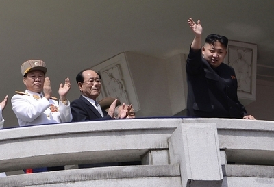 金正恩第1書記が初の肉声、金日成生誕100周年軍事パレードで