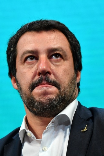 伊内相、少数民族ロマの人口調査を計画 国外追放も示唆