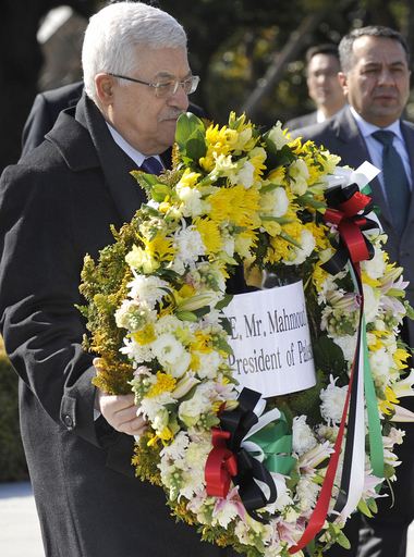 パレスチナ自治政府のアッバス議長来日、初日は広島訪問