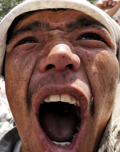 アフガニスタン土地争いで少数民族デモ