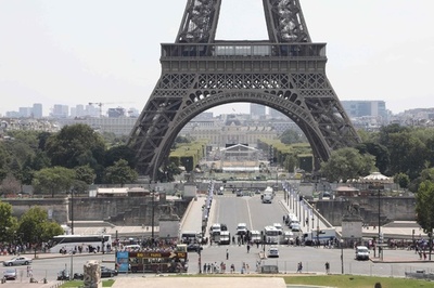 サッカーW杯決勝控えエッフェル塔閉鎖、安全上の理由で
