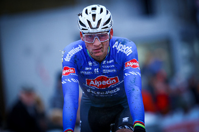 ファン・デル・プール、豪での暴行事件で有罪判決覆る 