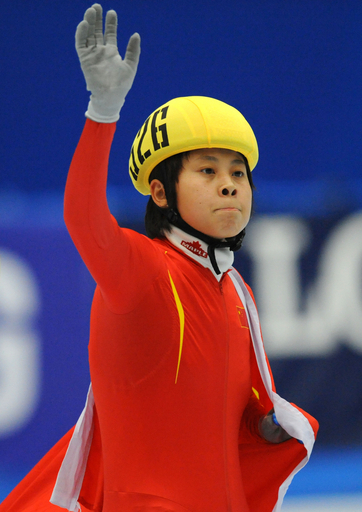 王濛 ショートトラックW杯第3戦、女子1000メートル制す
