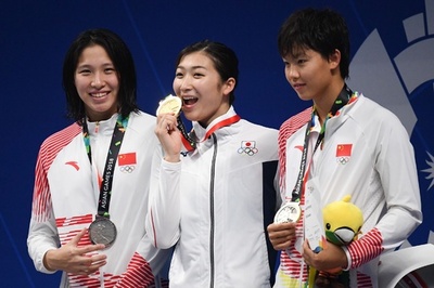 池江が2種目で優勝、日本競泳陣が金4個でライバル中国上回る