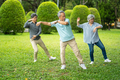 高齢者に優しいデジタル経済の国際標準発表 中国の主導で策定