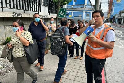 メキシコ南部でM7.3の地震 一時津波警報 
