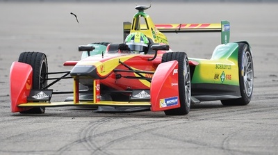 ダンブロシオが繰り上げで第8戦優勝、ディ・グラッシは失格 