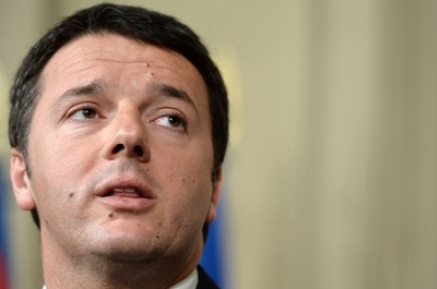 レンツィ氏を伊首相に指名、EUで最年少の首相に