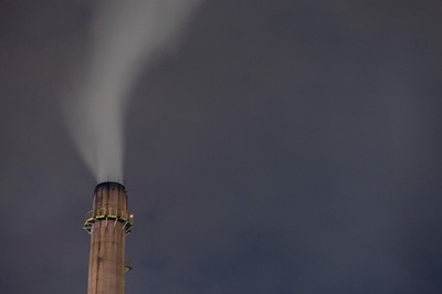 温室ガス排出、3年以内にピークに IPCC報告書、「即時行動」訴え