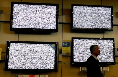 中に向かって｢牢破り｣、刑務所の大型テレビ盗む ニュージーランド