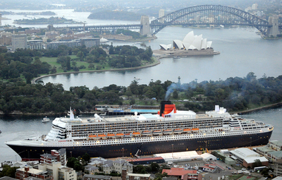 豪華客船「クイーン・メリー2」号、シドニー入港