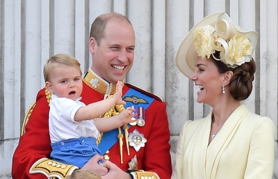 英キャサリン妃、ポッドキャストで「母親としての自責心」語る