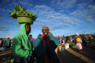 ジンバブエ大統領選、アフリカ連合が「有効」との見解