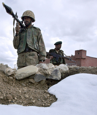 パキスタン、アフガン国境にフェンス建設 - パキスタン