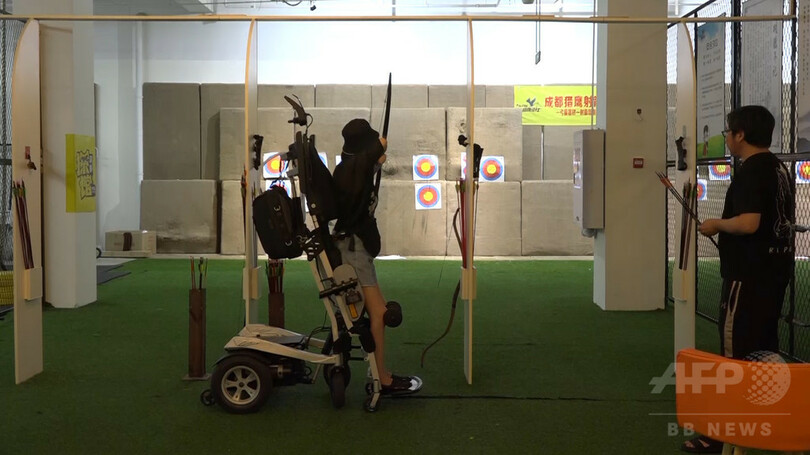 筋萎縮性側索硬化症（ALS）の女性、目標はパラリンピック 成都