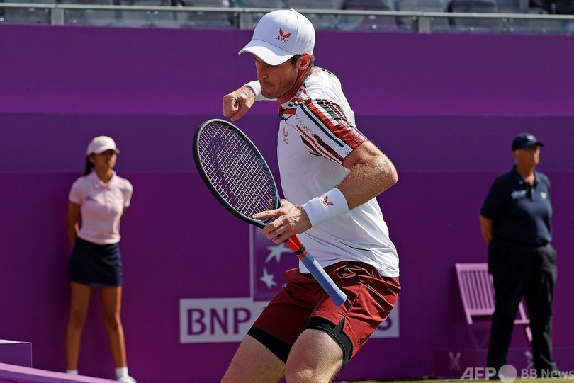 マレーが復帰戦に快勝、試合後には涙 シンチ選手権