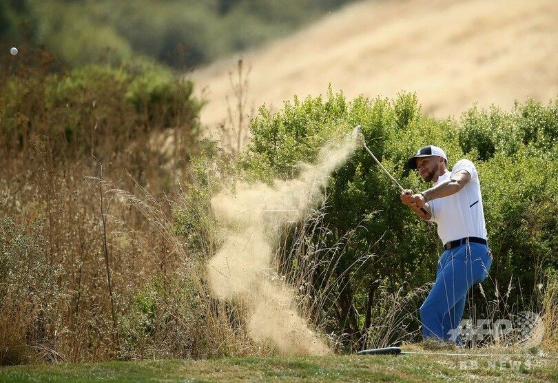 ウォリアーズのカリー、米下部ゴルフツアー最下位で予選落ち