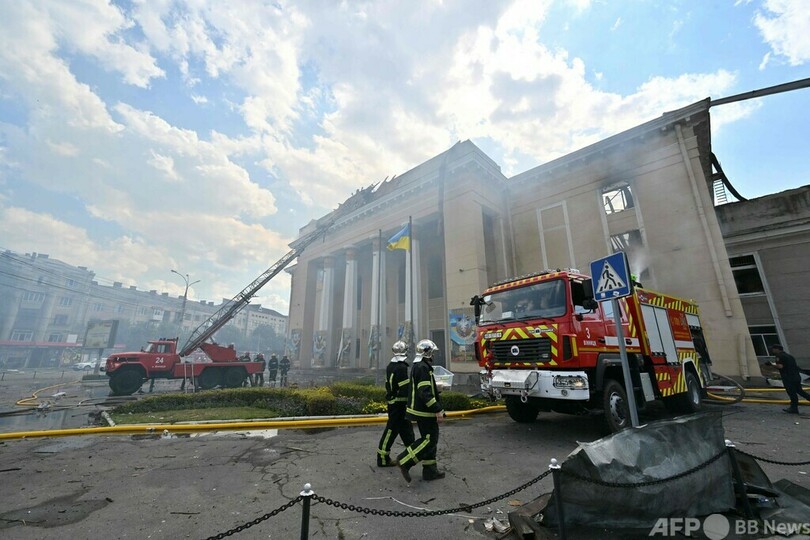 ロシア軍がウクライナ中部攻撃、子ども3人含む23人死亡