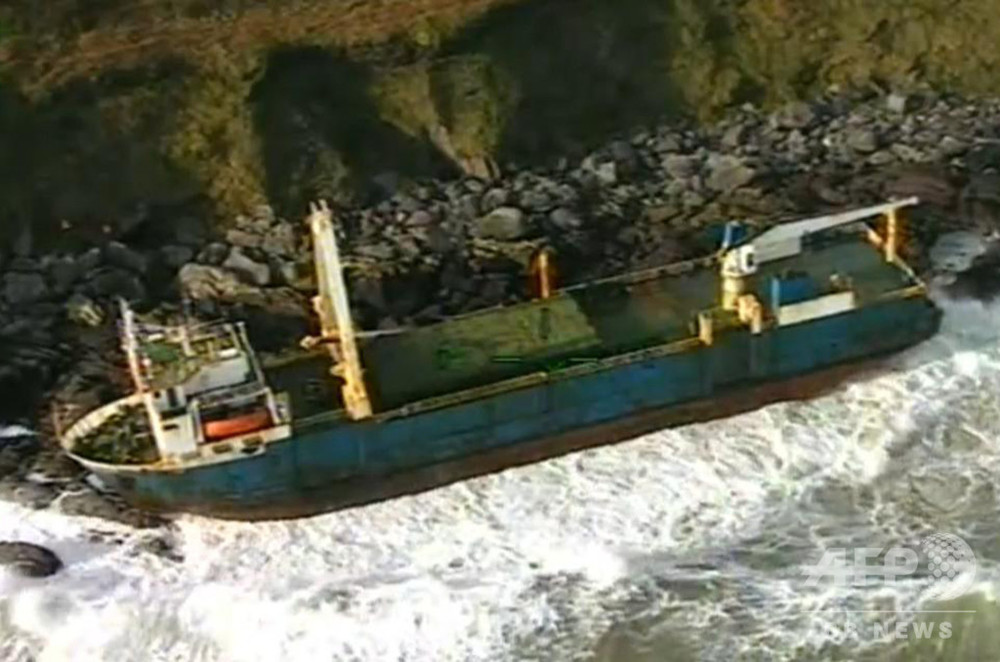 1年超大西洋さまよった 幽霊船 暴風雨でアイルランドに漂着 写真10枚 国際ニュース Afpbb News