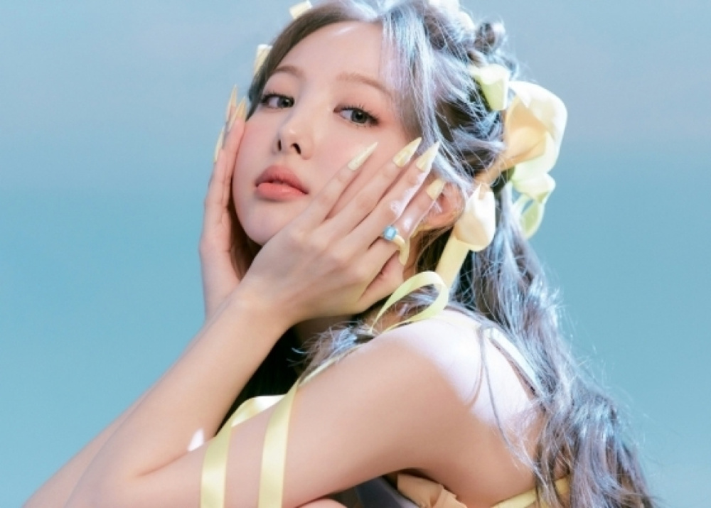 TWICEナヨン、米ビルボードメインチャート3週連続ランクイン！ – KOREA