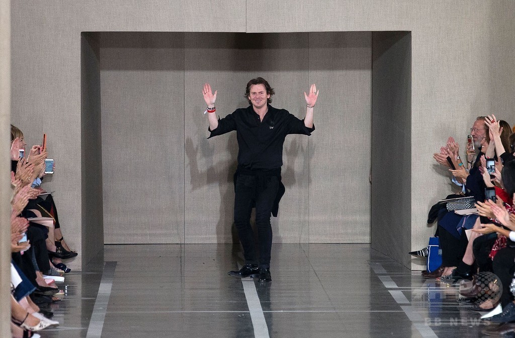 「クリストファーケイン」17年春夏