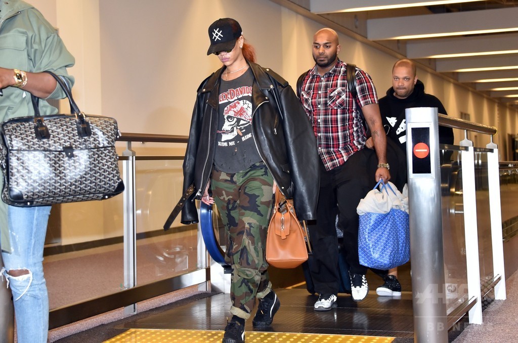 リアーナ ディオール イベント出席のため来日 写真7枚 マリ クレール スタイル Marie Claire Style